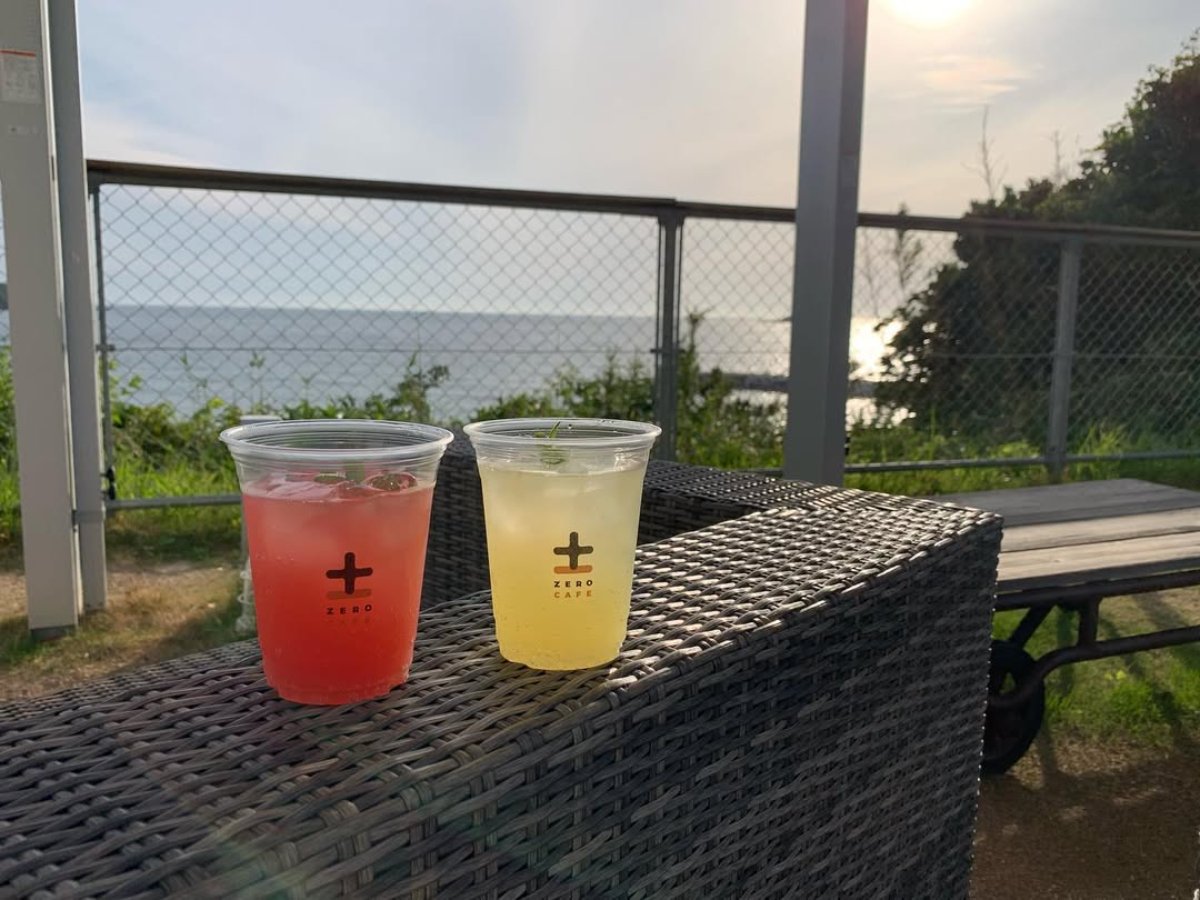 カフェ